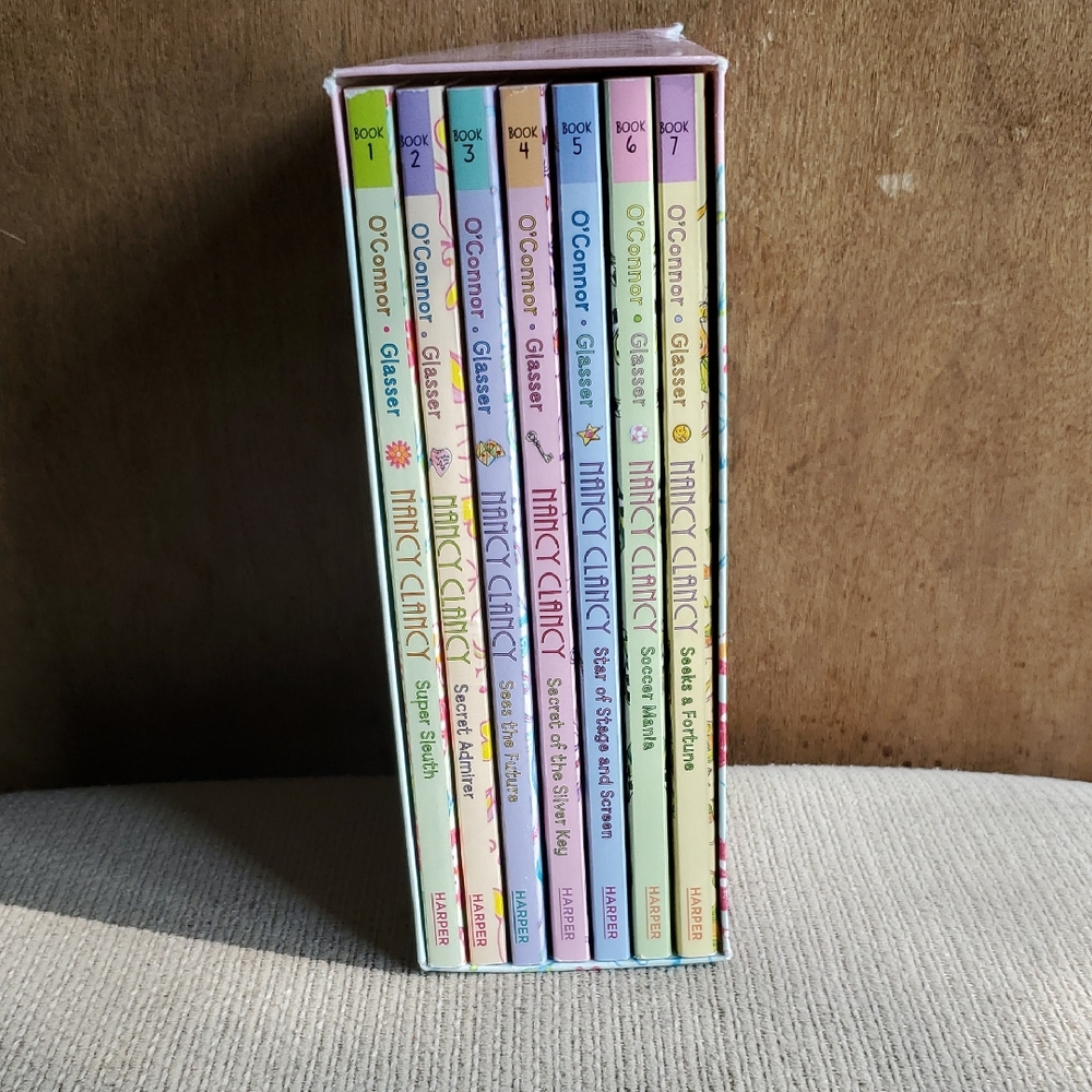 Nancy Clancy Childrens Chapter Book Boxed Set (Missing Last Book)